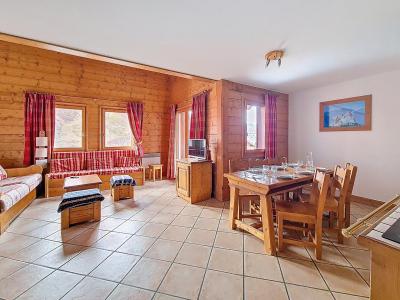 Rent in ski resort 4 room duplex apartment 8 people (A20) - Hameau des Airelles - Les Menuires