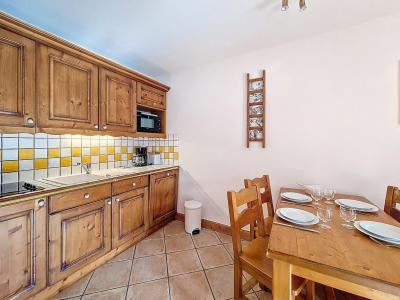 Rent in ski resort 2 room apartment 4 people (B16) - Hameau des Airelles - Les Menuires - Kitchen