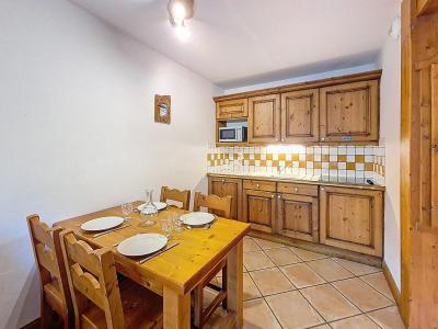 Rent in ski resort 2 room apartment 4 people (V3) - Hameau des Airelles - Les Menuires - Kitchen