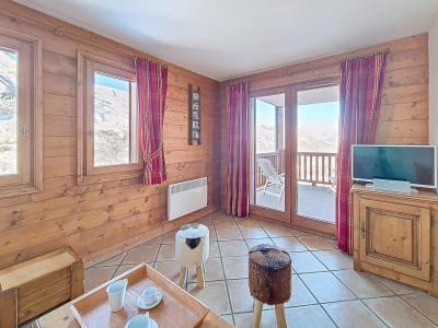 Rent in ski resort 3 room apartment 6 people (12) - Hameau des Airelles - Les Menuires - Living room