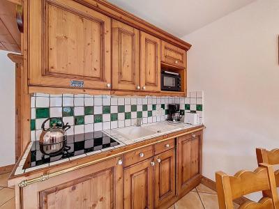 Soggiorno sugli sci Appartamento 3 stanze per 6 persone (E1) - Hameau des Airelles - Les Menuires - Cucinino