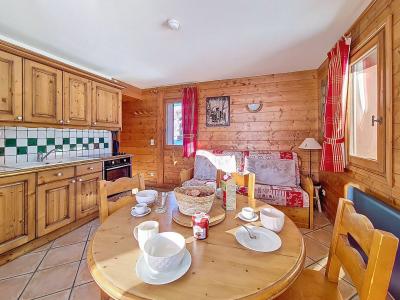 Location au ski Appartement 2 pièces 4 personnes (V11) - Hameau des Airelles - Les Menuires - Séjour