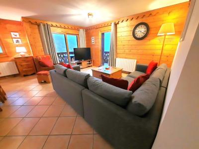 Ski verhuur Appartement 4 kamers 6 personen (A7) - Hameau des Marmottes - Les Menuires - Woonkamer