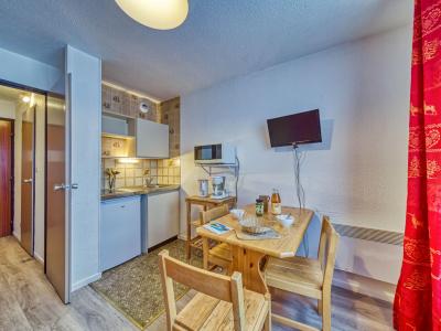 Rent in ski resort 1 room apartment 3 people (8) - L'Argousier - Les Menuires - Apartment