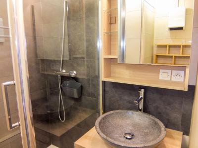 Rent in ski resort 1 room apartment 3 people (9) - L'Argousier - Les Menuires - Shower room