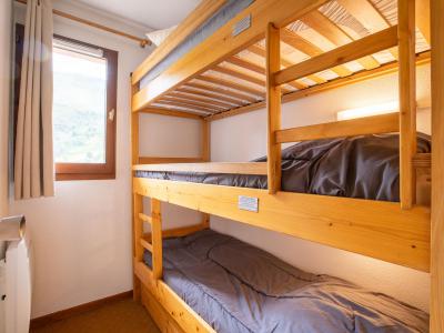 Rent in ski resort 1 room apartment 4 people (8) - L'Astragale - Les Menuires - Bunk beds