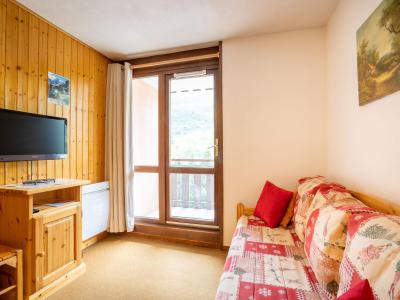 Rent in ski resort 1 room apartment 4 people (8) - L'Astragale - Les Menuires - Living room