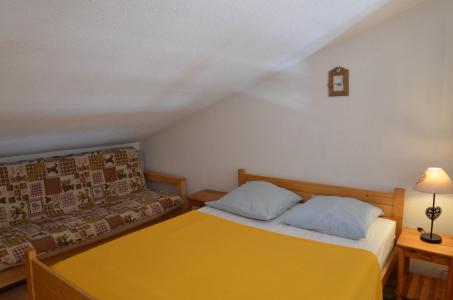 Rent in ski resort 2 room duplex apartment 4 people (C12) - La Résidence Asters - Les Menuires