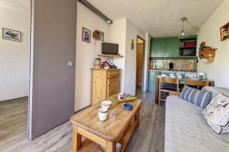 Rent in ski resort 2 room apartment 4 people (410) - La Résidence Boëdette - Les Menuires