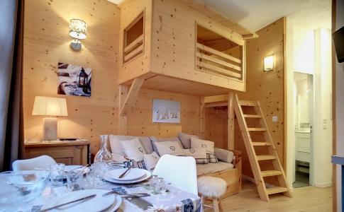 Rent in ski resort Studio 3 people (013) - La Résidence Boëdette - Les Menuires - Living room