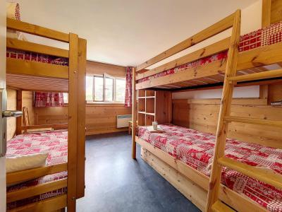 Rent in ski resort 2 room apartment 6 people (509) - La Résidence Burons - Les Menuires - Bedroom