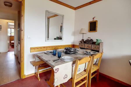 Rent in ski resort 2 room apartment 6 people (809) - La Résidence Burons - Les Menuires - Living room