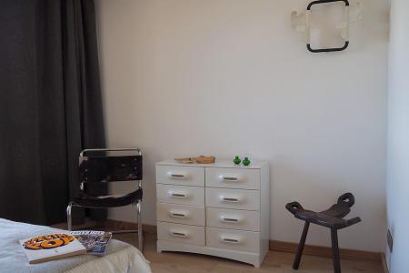 Wynajem na narty Apartament duplex 4 pokojowy 8 osób (806) - La Résidence Grande Masse - Les Menuires - Pokój gościnny