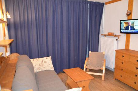 Wynajem na narty Apartament 2 pokojowy 4 osób (R38) - La Résidence Lac du Lou - Les Menuires - Pokój gościnny