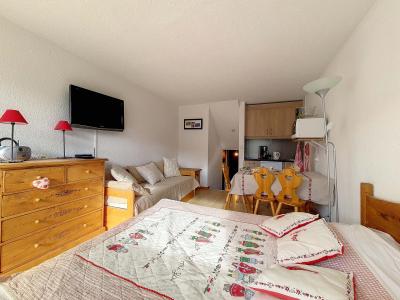 Rent in ski resort Studio 3 people (329) - La Résidence le Danchet - Les Menuires - Living room