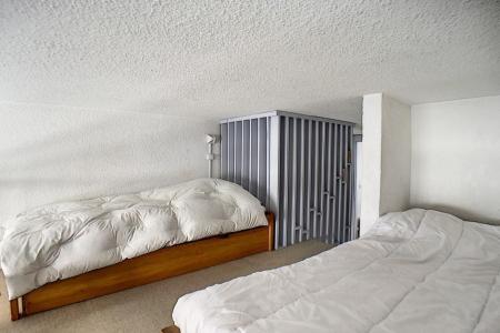 Skiverleih Wohnung 2 Mezzanine Zimmer 6 Leute (1025) - La Résidence le Danchet - Les Menuires - Schlafzimmer