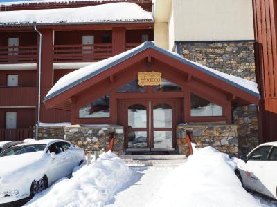 Location au ski La Résidence le Necou - Les Menuires - Extérieur hiver