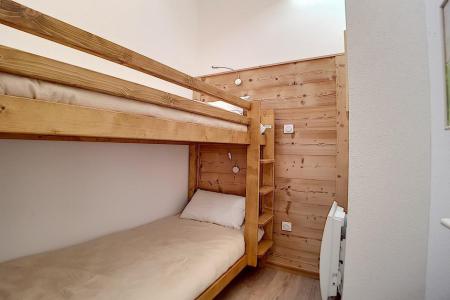 Alquiler al esquí Apartamento dúplex 3 piezas 6 personas (712) - La Résidence le Necou - Les Menuires - Habitación
