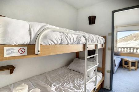 Rent in ski resort Studio sleeping corner 3 people (0704) - La Résidence le Necou - Les Menuires - Bedroom