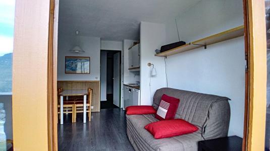 Rent in ski resort Studio sleeping corner 4 people (520) - La Résidence le Necou - Les Menuires - Living room