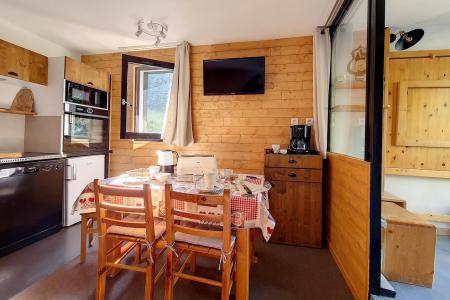 Alquiler al esquí Apartamento cabina para 4 personas (225) - La Résidence le Sorbier - Les Menuires - Estancia