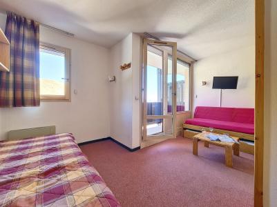 Rent in ski resort 2 room apartment cabin 4 people (508) - La Résidence le Villaret - Les Menuires - Bedroom