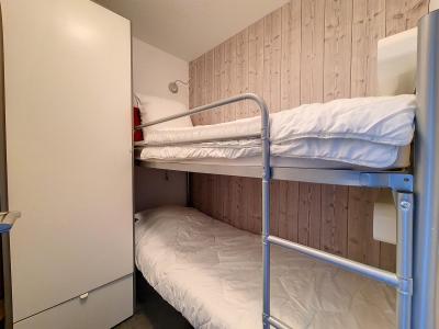 Skiverleih 2-Zimmer-Berghütte für 4 Personen (506) - La Résidence le Villaret - Les Menuires - Schlafzimmer