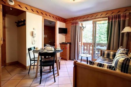 Skiverleih 2-Zimmer-Appartment für 4 Personen (004A) - La Résidence les Alpages de Reberty - Les Menuires - Wohnzimmer