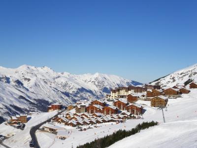 Аренда на лыжном курорте La Résidence les Alpages de Reberty - Les Menuires - зимой под открытым небом