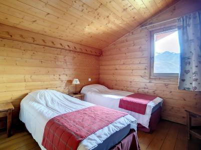 Rent in ski resort 5 room duplex apartment 10 people (23) - La Résidence les Alpages de Reberty - Les Menuires - Bedroom