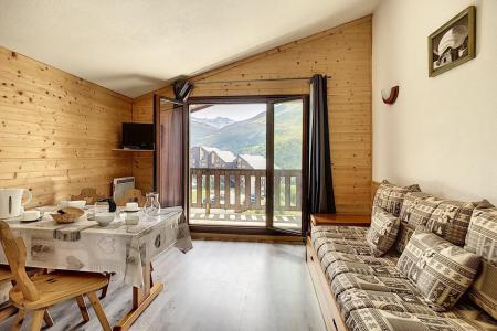 Rent in ski resort 2 room apartment 4 people (746) - La Résidence les Balcons d'Olympie - Les Menuires - Living room