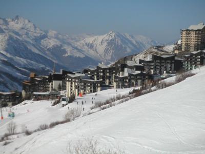 Location au ski La Résidence les Gentianes - Les Menuires - Extérieur hiver