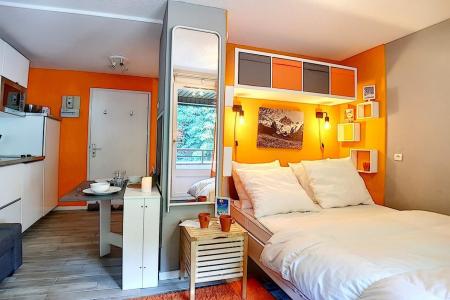 Rent in ski resort Studio sleeping corner 2 people (409) - La Résidence les Gentianes - Les Menuires - Living room