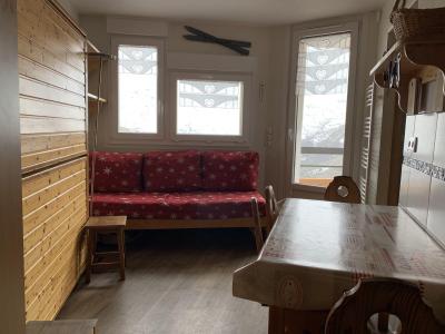 Rent in ski resort 2 room apartment 4 people (304) - La Résidence Médian - Les Menuires