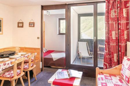 Ski verhuur Appartement 2 kamers bergnis 5 personen (1111) - La Résidence Ski Soleil - Les Menuires - Woonkamer