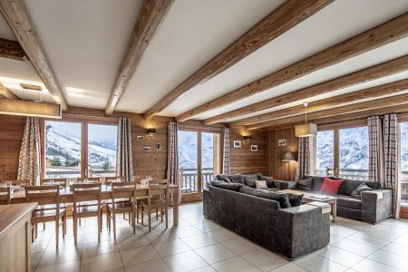 Location au ski Le Chalet Lili - Les Menuires - Table