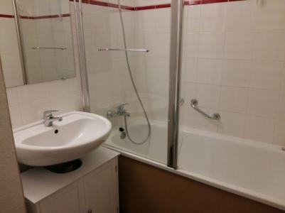 Rent in ski resort 2 room apartment 4 people (2) - Le Médian - Les Menuires - Bathroom