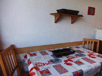 Rent in ski resort 1 room apartment 3 people (3) - Le Sarvan - Les Menuires - Living room
