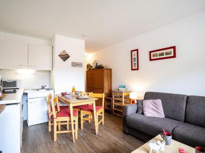 Skiverleih 1-Zimmer-Appartment für 4 Personen (30) - Les Asters - Les Menuires - Wohnzimmer