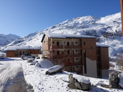 Location au ski Les Asters - Les Menuires - Extérieur hiver