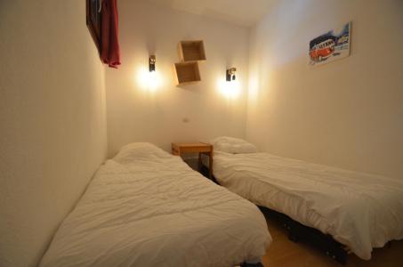 Ski verhuur Appartement 4 kamers 8 personen (532) - Les Balcons d'Olympie - Les Menuires - Kamer