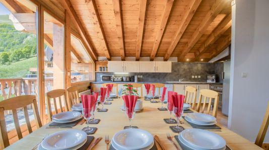 Rent in ski resort 7 room duplex chalet 12 people (Irène) - Les Chalets de Bettaix - Les Menuires - Dining area
