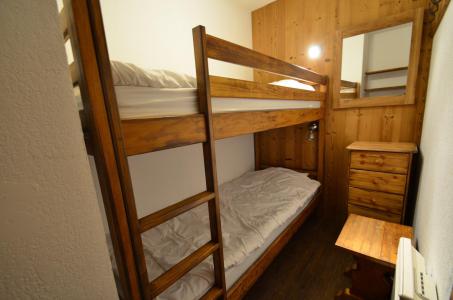 Soggiorno sugli sci Appartamento 2 stanze con cabina per 4 persone (202) - Les Côtes d'Or Chalet Argentière - Les Menuires - Camera