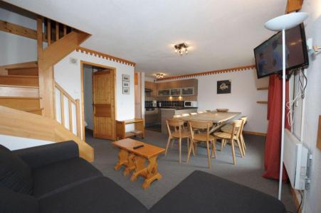 Rent in ski resort 4 room apartment cabin 10-12 people (402) - Les Côtes d'Or Chalet Bossons - Les Menuires - Living room