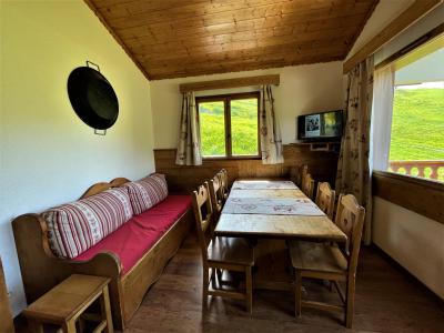 Rent in ski resort 5 room duplex apartment 6-8 people (403) - Les Côtes d'Or Chalet Bossons - Les Menuires - Living room