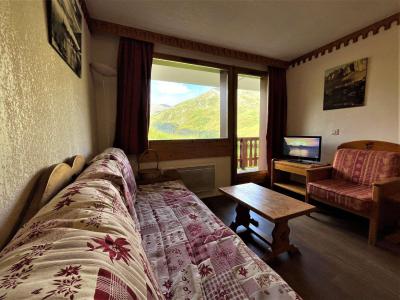 Ski verhuur Appartement 2 kabine kamers 4-6 personen (002) - Les Côtes d'Or Chalet Bossons - Les Menuires - Woonkamer