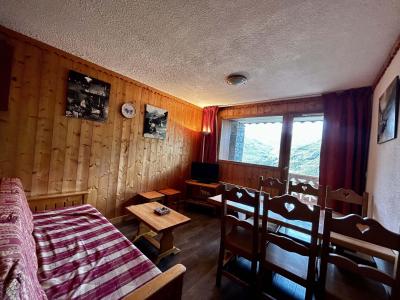 Rent in ski resort 2 room apartment cabin 4-6 people (312) - Les Côtes d'Or Chalet Courmayeur - Les Menuires - Living room