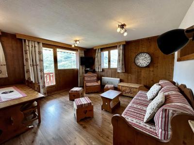 Skiverleih 4 Zimmer Appartement für 6-8 Personen (321) - Les Côtes d'Or Chalet Courmayeur - Les Menuires - Wohnzimmer