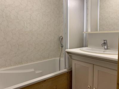 Ski verhuur Appartement 2 kabine kamers 4-6 personen (312) - Les Côtes d'Or Chalet Courmayeur - Les Menuires - Kamer