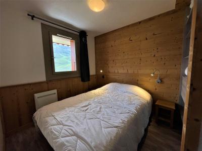 Ski verhuur Appartement 2 kamers 4 personen (332) - Les Côtes d'Or Chalet Courmayeur - Les Menuires - Kamer